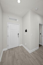 21654 Billowy Jaunt Dr in Land O Lakes, FL - Building Photo - Building Photo