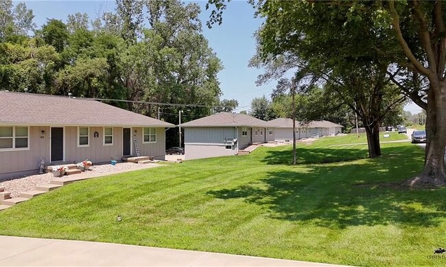 3514 Wilson Ave, Unit 3514 Unit B
