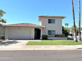 7611 E Medlock Dr in Scottsdale, AZ - Building Photo