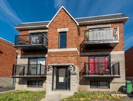 1275 Barré in Montréal, QC - Building Photo