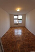 144-87 41st Ave in Queens, NY - Building Photo - Building Photo