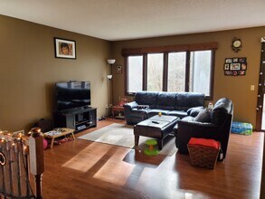 9265 Dartford Rd in Woodbury, MN - Building Photo - Building Photo
