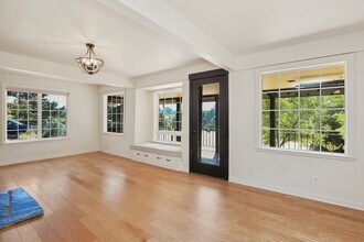 24496 McCain Rd in Monroe, OR - Building Photo - Building Photo