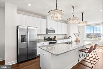 14730 Spring Haven Ln in Laurel, MD - Building Photo - Building Photo