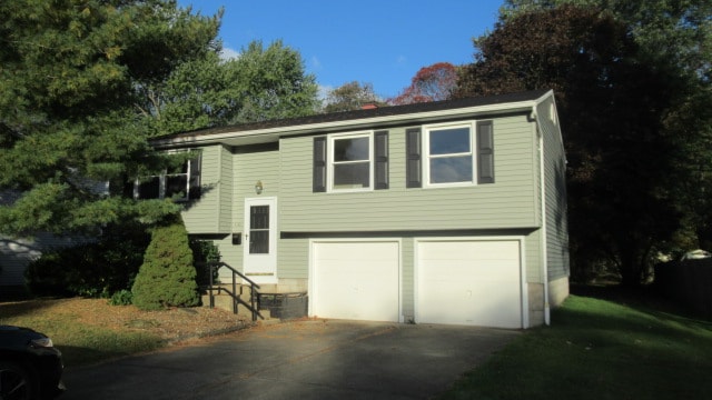 310 Trumbull Dr