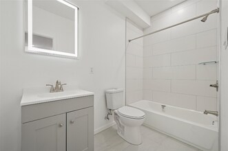 4512 Lancaster Ave in Philadelphia, PA - Building Photo - Building Photo