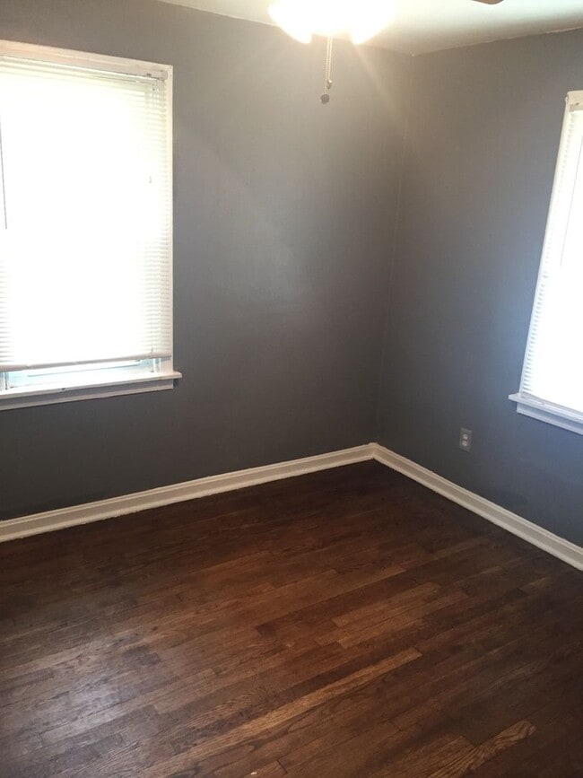 650 Robert Ave in Ferguson, MO - Building Photo - Building Photo