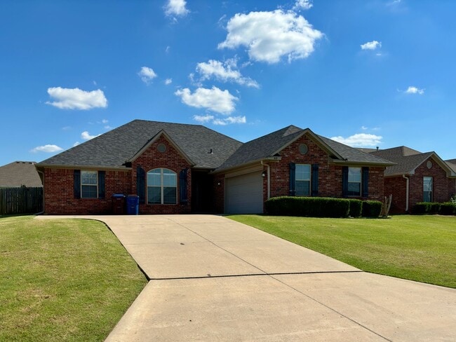 612 Windbrook Ct in Fort Smith, AR - Building Photo - Building Photo