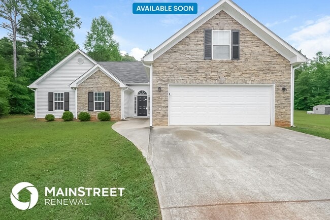 property at 135 Oak Meadows Dr