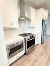 506 Healy Dr in Cumming, GA - Building Photo - Building Photo