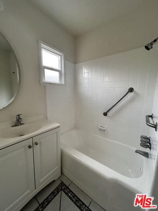 property at 4232 Sunnyslope Ave