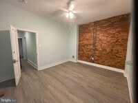 2253 N Sydenham St photo'
