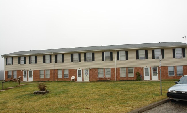 Rotary Gardens in Huntington, WV - Foto de edificio - Building Photo