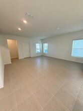 6080 Zen Wy in Oakland, FL - Building Photo - Building Photo