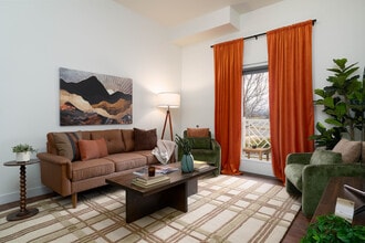 Sundance at Baxter Meadows in Bozeman, MT - Building Photo - Building Photo