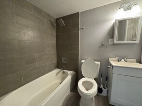 602 W McWilliams Ave in Las Vegas, NV - Building Photo - Building Photo