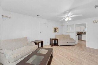 20235 Engelmann Ln in Manor, TX - Building Photo - Building Photo