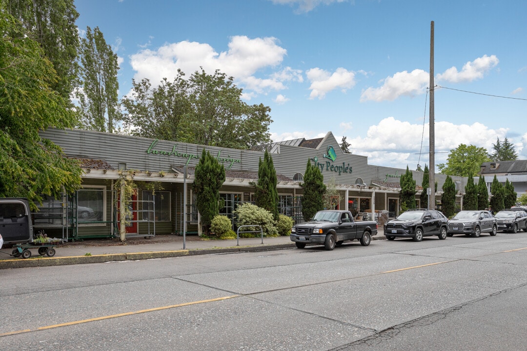 Madison Park Place in Seattle, WA - Building Photo