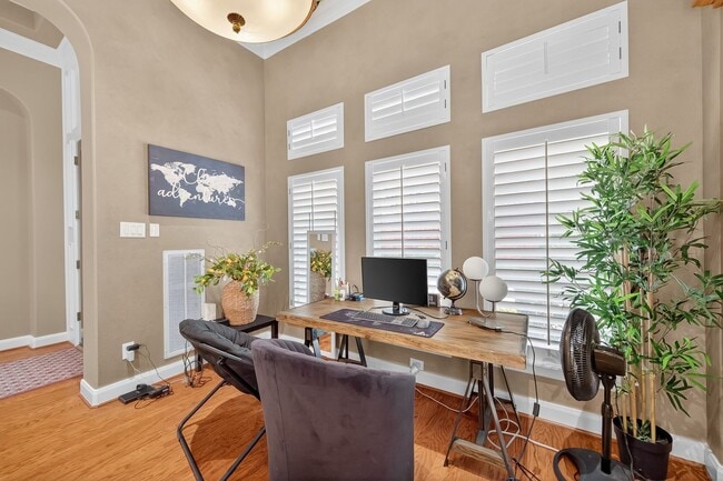 property at 11938 Rosebrier Park Ln