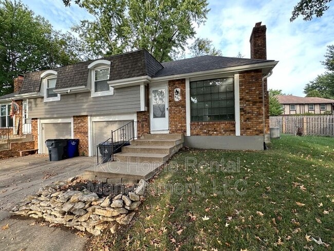 800 S Willow Dr in Olathe, KS - Building Photo - Building Photo