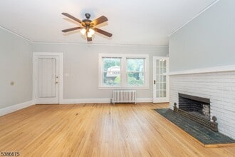220 Park St in Montclair, NJ - Building Photo - Building Photo