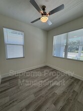 7008 Madison Ave in Tampa, FL - Building Photo - Building Photo