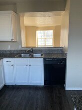 5736 W Loch Raven Ct in West Valley, UT - Building Photo - Building Photo