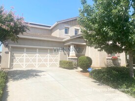 12309 Edyth Lake Way in Rancho Cordova, CA - Building Photo