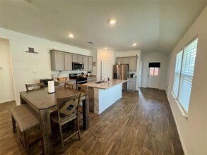 120 Gerasa Dr in Kyle, TX - Building Photo - Building Photo