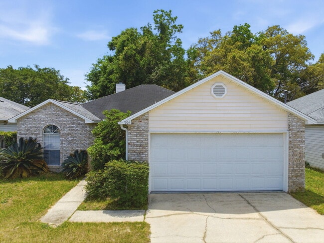 property at 964 Southern Oaks Ct