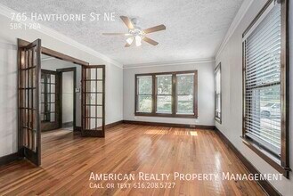 765 Hawthorne St NE in Grand Rapids, MI - Building Photo - Building Photo