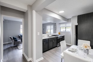 5600 Ogontz Ave in Philadelphia, PA - Building Photo