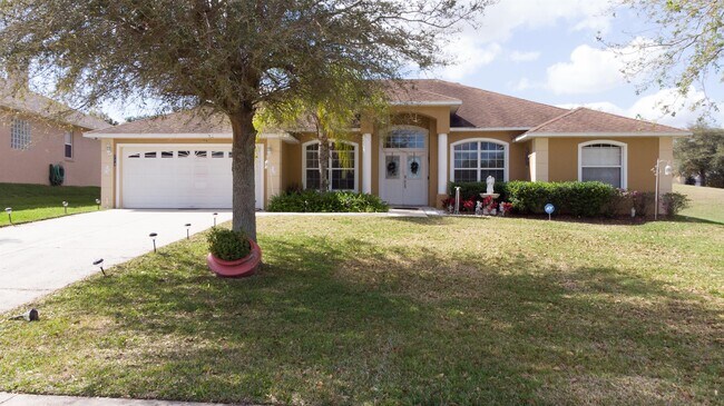 774 Princeton Dr in Clermont, FL - Building Photo - Building Photo