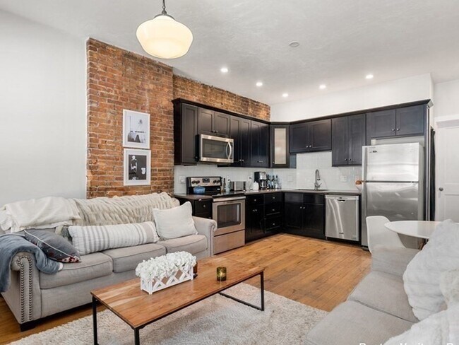 property at 26 E Springfield St