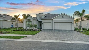 5612 Lightning Whelk Ln in Bradenton, FL - Building Photo