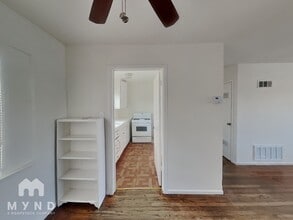 538 Madison Ave in Redwood City, CA - Building Photo - Building Photo