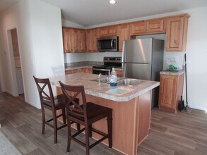 7464 SE Davis Loop in Prineville, OR - Building Photo - Building Photo