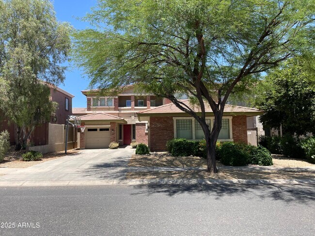 property at 16054 W Shangri La Rd