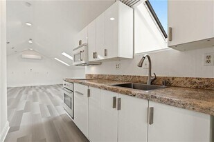 7700 N Lamar Blvd in Austin, TX - Building Photo