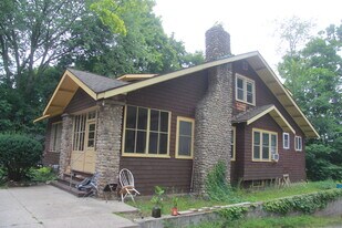 216 Ingleside Terrace