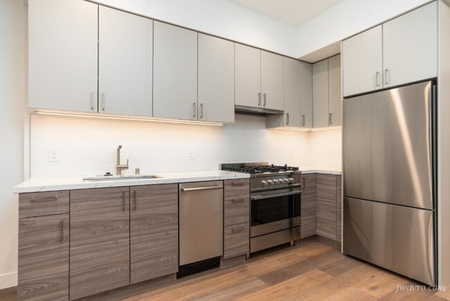 property at 25 Grace St