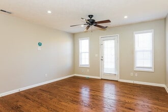 10007 Nevada Ave in Smyrna, TN - Building Photo - Building Photo