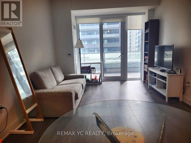 property at 95-395 Oneida Crescent