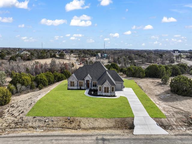 170 Fan Ml Trl in Weatherford, TX - Building Photo