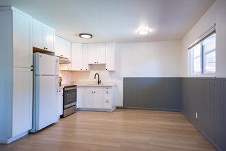 1221 Vallejo Avenue Apartments in Novato, CA - Foto de edificio - Interior Photo