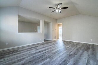 1528 Canary Dr in Little Elm, TX - Building Photo - Building Photo