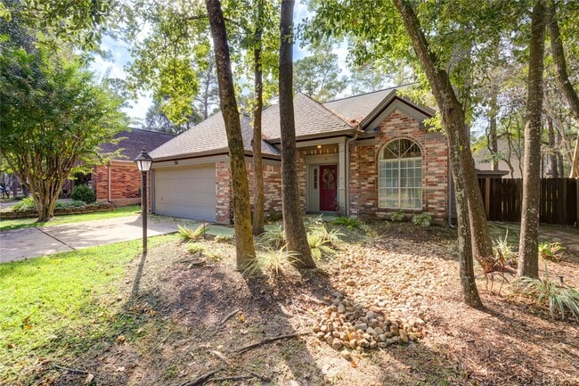 56 E Village Knoll Cir in The Woodlands, TX - Building Photo - Building Photo
