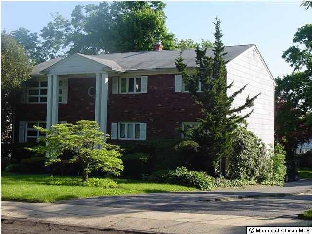 property at 252 Spring St