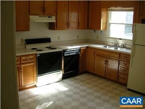1388 5th St in Waynesboro, VA - Building Photo - Building Photo