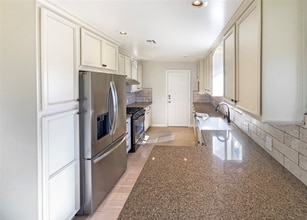 354 Ponderosa Trail in Calimesa, CA - Foto de edificio - Building Photo